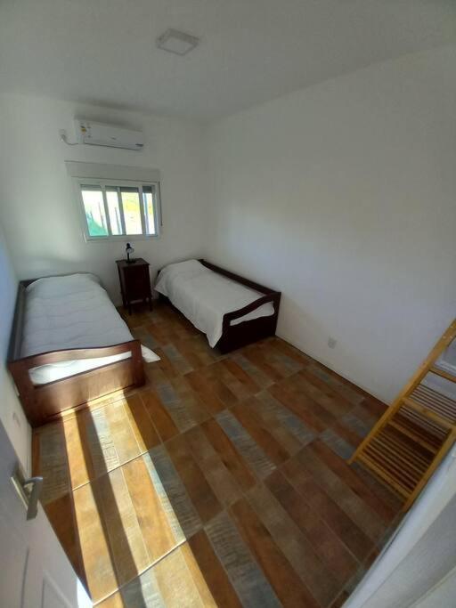Comoda Casa Con Jardin En Colonia Del Sacramento Bagian luar foto
